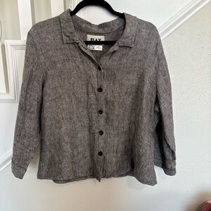 100% Linen Button-Up Shirt